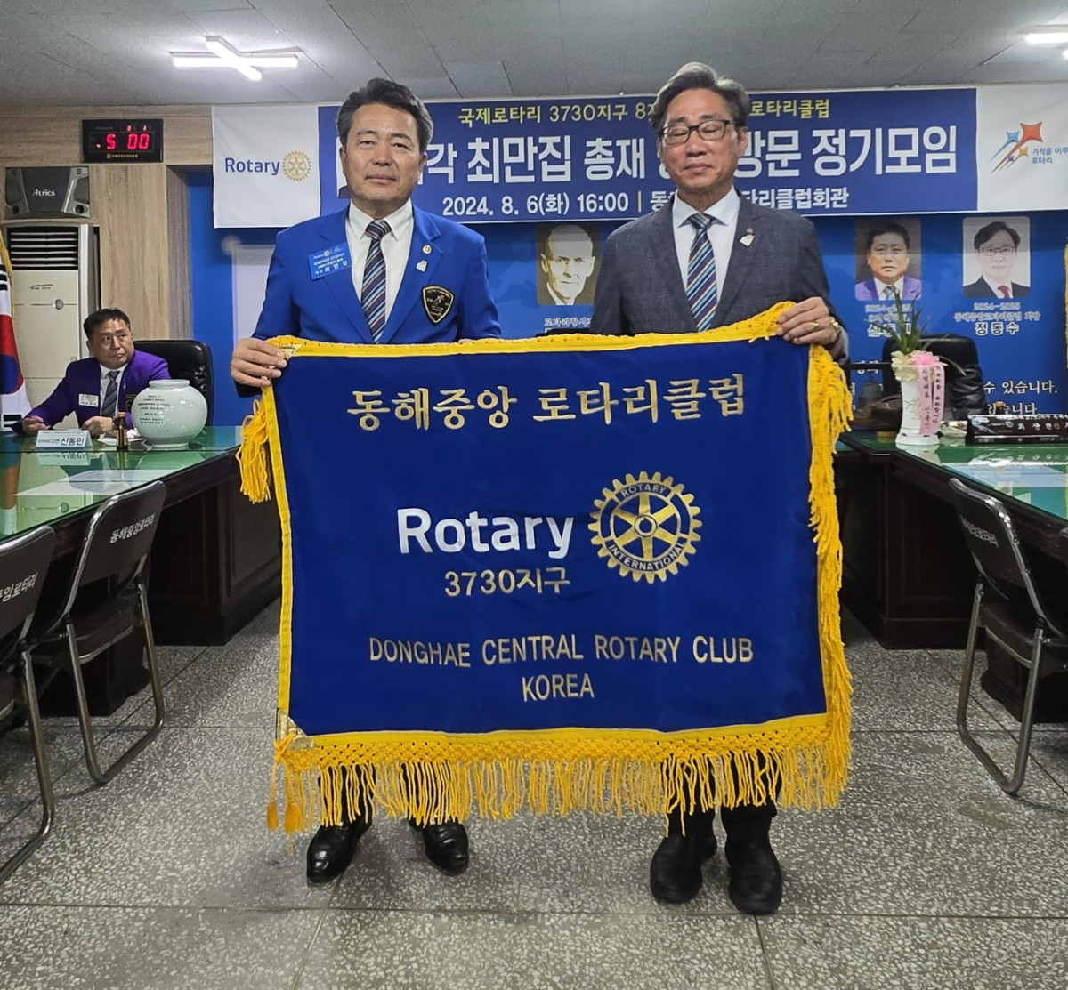 cad498cb8a24267162196e729b1ee73e_1723019249_9341.jpg